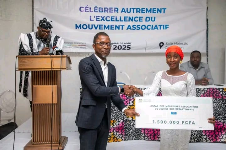 Gala des Oscars des Meilleures Associations et Mouvements de Jeunes : le Bénin célèbre l&rsquo;engagement de ses jeunes